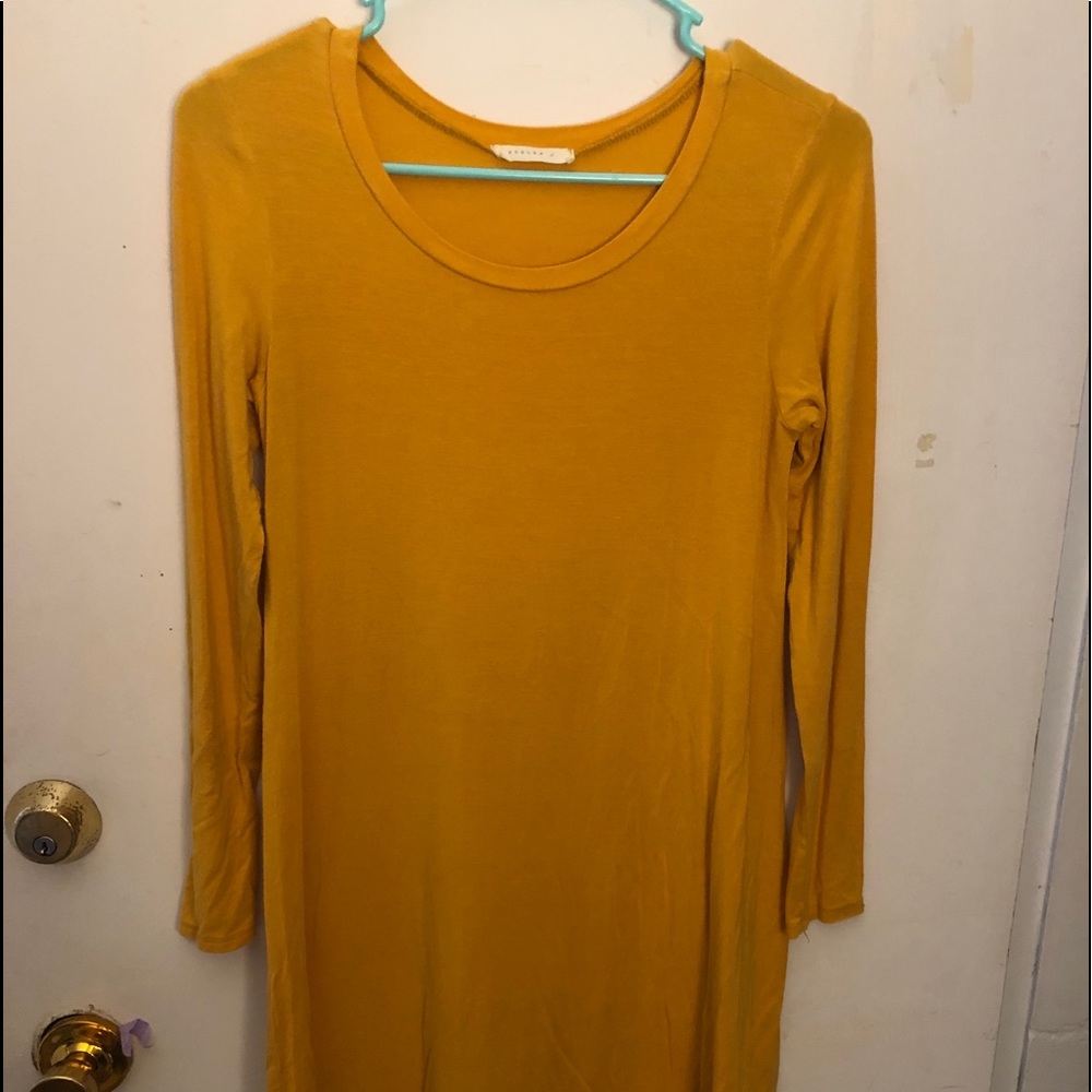 Yellow dress